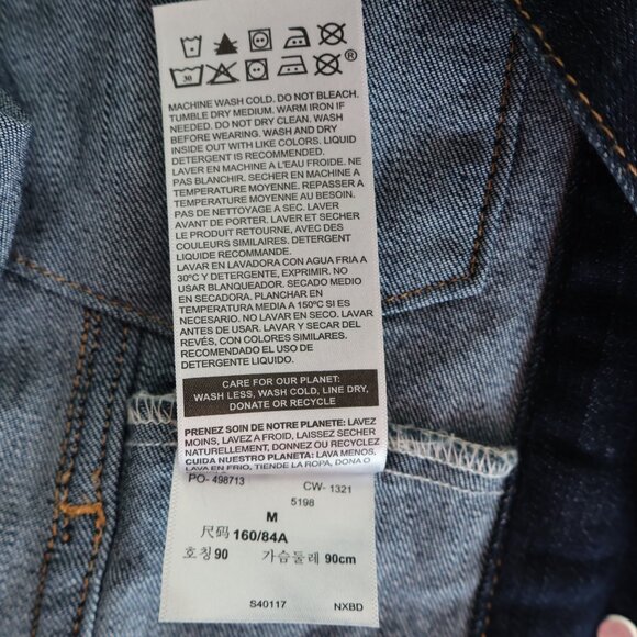 Blue Jean Jacket - Trucker Jacket - Levi Signature - Size M - Picture 10 of 11